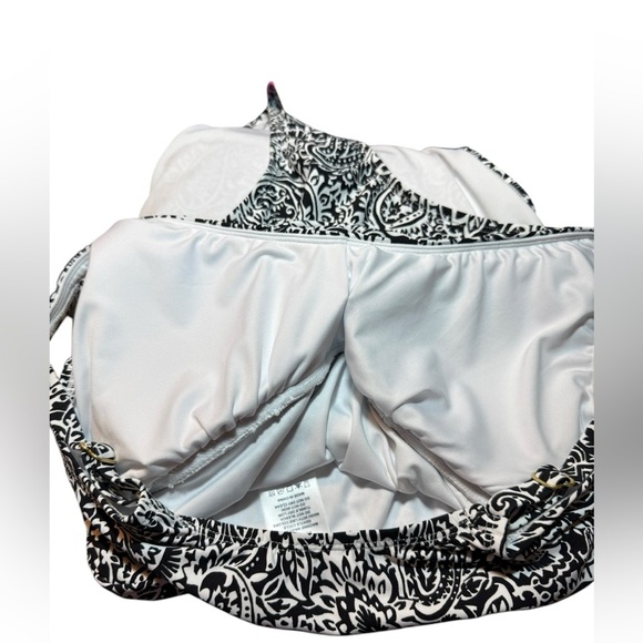 Lands End Grecian Style Swimsuit - Picture 3 of 10